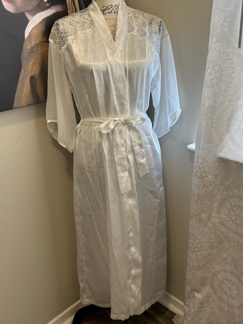Elegant White Satin & Lace Bridal Robe with Self Tie Belt
